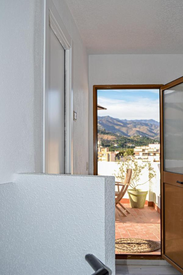 Casa Tipica Y Terraza, Maison Andalouse, Typical House With Rooftop Almunecar Bagian luar foto